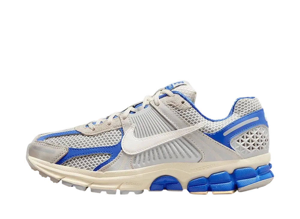 ナイキ ウィメンズ ズーム ボメロ5 "ココナッツミルク/ゲームロイヤル/ホワイト"