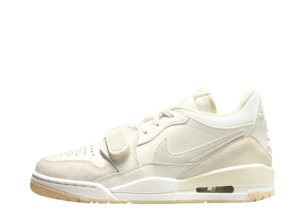 ナイキ ウィメンズ エアジョーダン レガシー312 ロー "モスリン/ココナッツミルク/セイル"