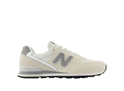 New Balance Women's 996 "Light Beige"