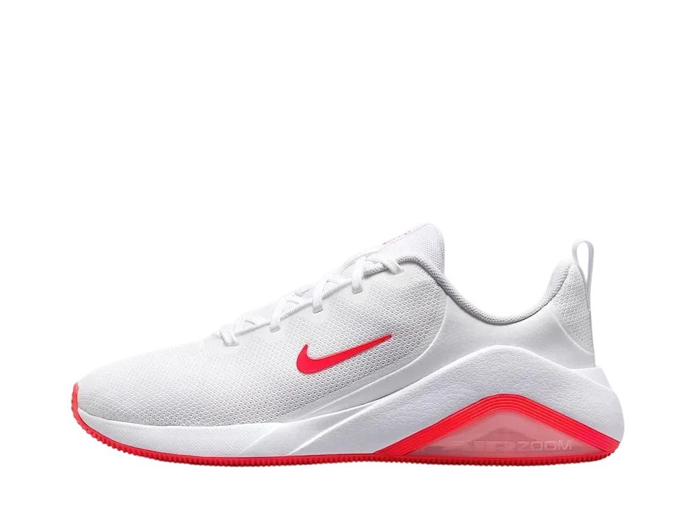 ナイキ ウィメンズ ベラ7 "ホワイト/ホワイト/ブライトクリムゾン"