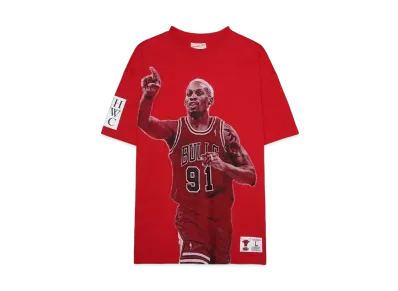 Mitchell&Ness NBA ULTIMATE PLAYER TEE VINTAGE LOGO BULLS DENNIS RODMAN "SCARLET"