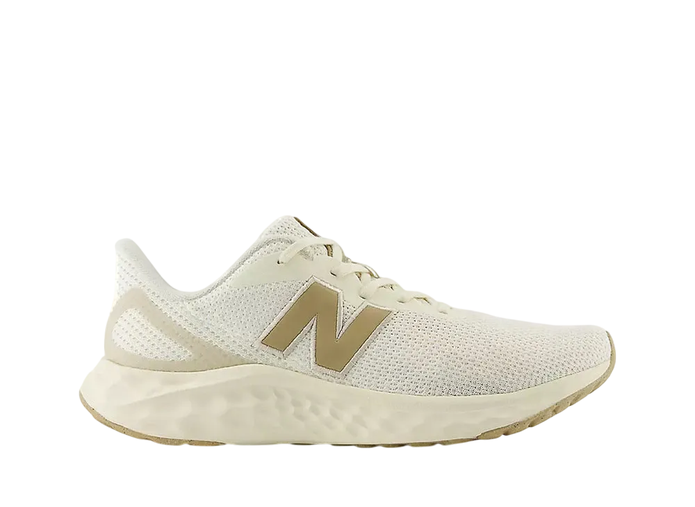 ニューバランス フレッシュフォーム アリシV4 "アンゴラ/インセンス"