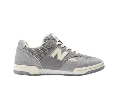 ニューバランス ロストアート ヌメリック トム ノックス 600 "グレー"