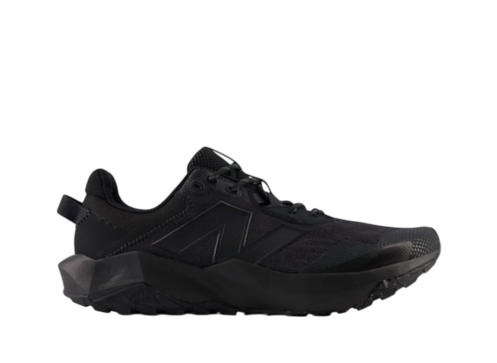 ニューバランス ダイナソフト ナイトレル V6 "ブラック"
