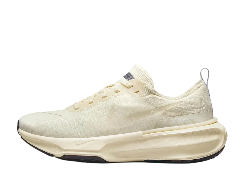 ナイキ インヴィンシブル3 "ライトクリーム/ココナッツミルク/オキシジェンパープル/ライトオールウッドブラウン"