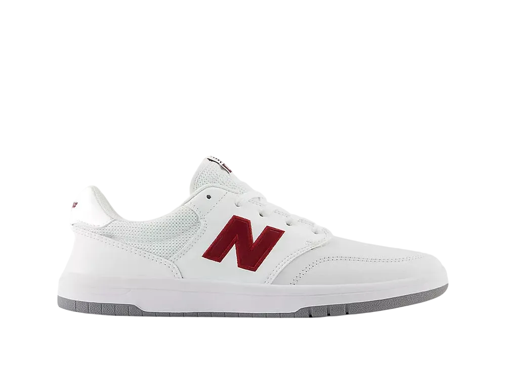 ニューバランス ヌメリック425 "ホワイト/NBバーガンディ"