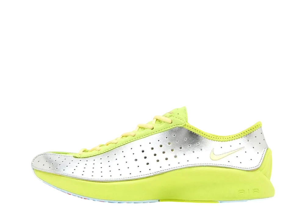 ナイキ ウィメンズ エアスーパーフライ "サイバー"