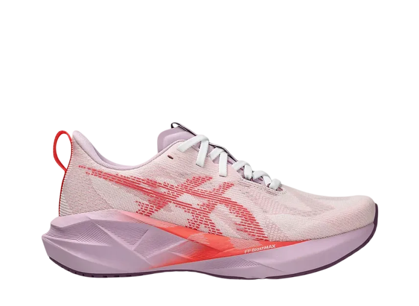 Asics Women's Novablast 5 Asics Women's Novablast 5