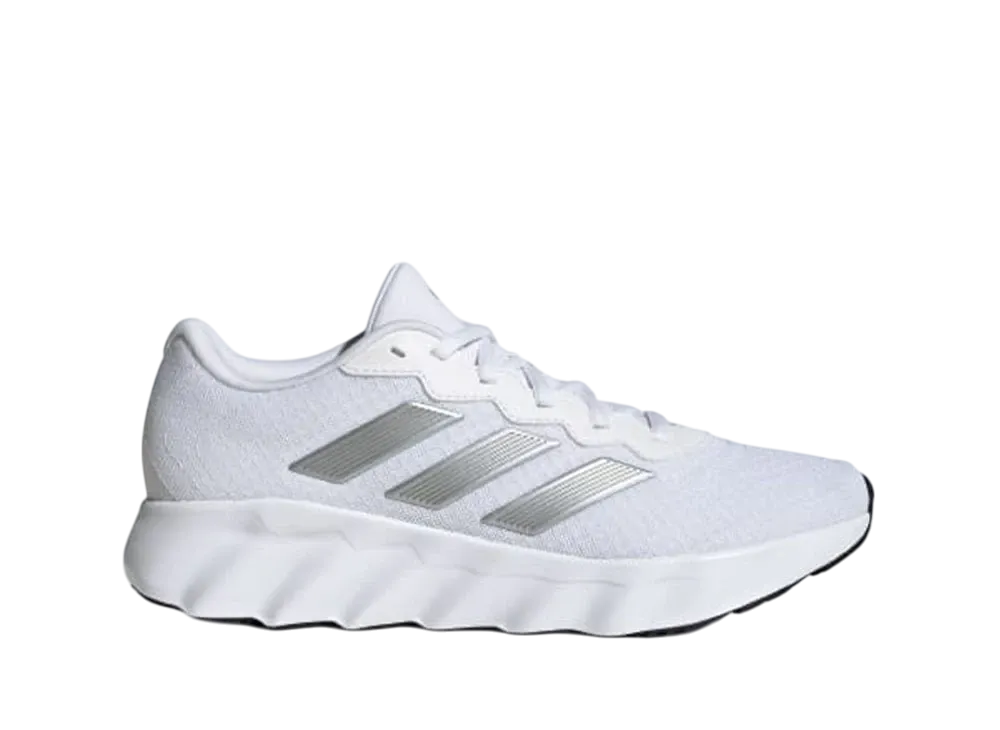 アディダス ウィメンズ スイッチ ムーブ ランニング "クラウドホワイト/シルバーメタリック/クリスタルホワイト"