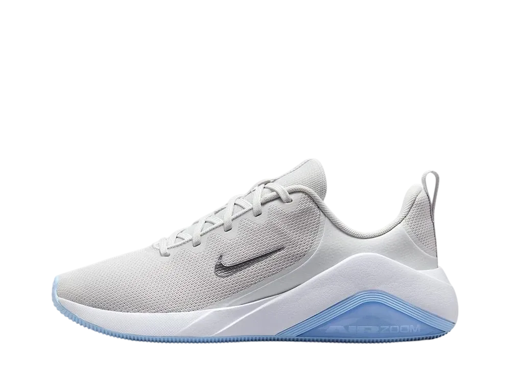 ナイキ ウィメンズ ベラ7 "フォトンダスト/ライトスモークグレー/サイキックブルー/メタリックピューター"