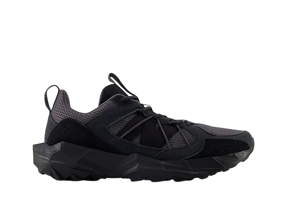 ニューバランス テクトレル "ブラック/ファントム/マグネット"