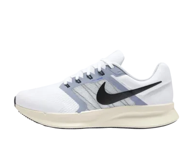 ナイキ ランスウィフト3 "ホワイト/フォトンダスト/アッシュスレート/ブラック"