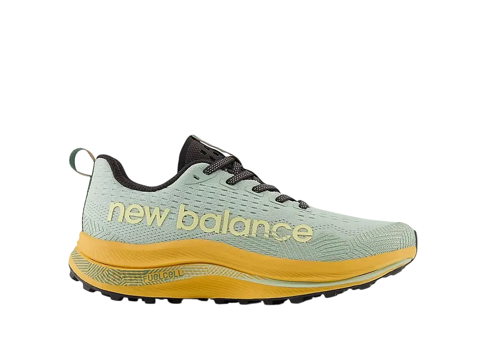 ニューバランス ウィメンズ フューエルセル スーパーコンプ トレイル "クレイアッシュ/ドライアプリコット/ダークジュニパー"