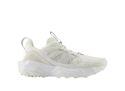 New Balance Women's Tektrel "Sea Salt/White/Grey Matter"