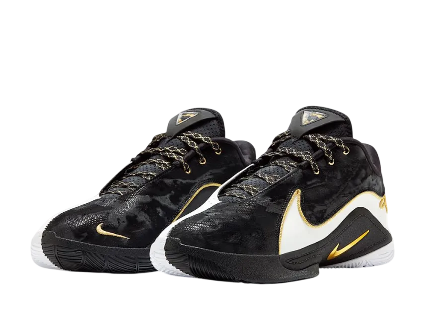ナイキ レブロン22 "ホワイト/メタリックゴールド/ブラック" (HV8453-100/HV8454-100)