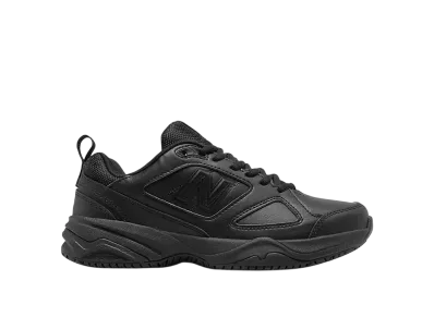 ニューバランス ウィメンズ 626V2 "ブラック"