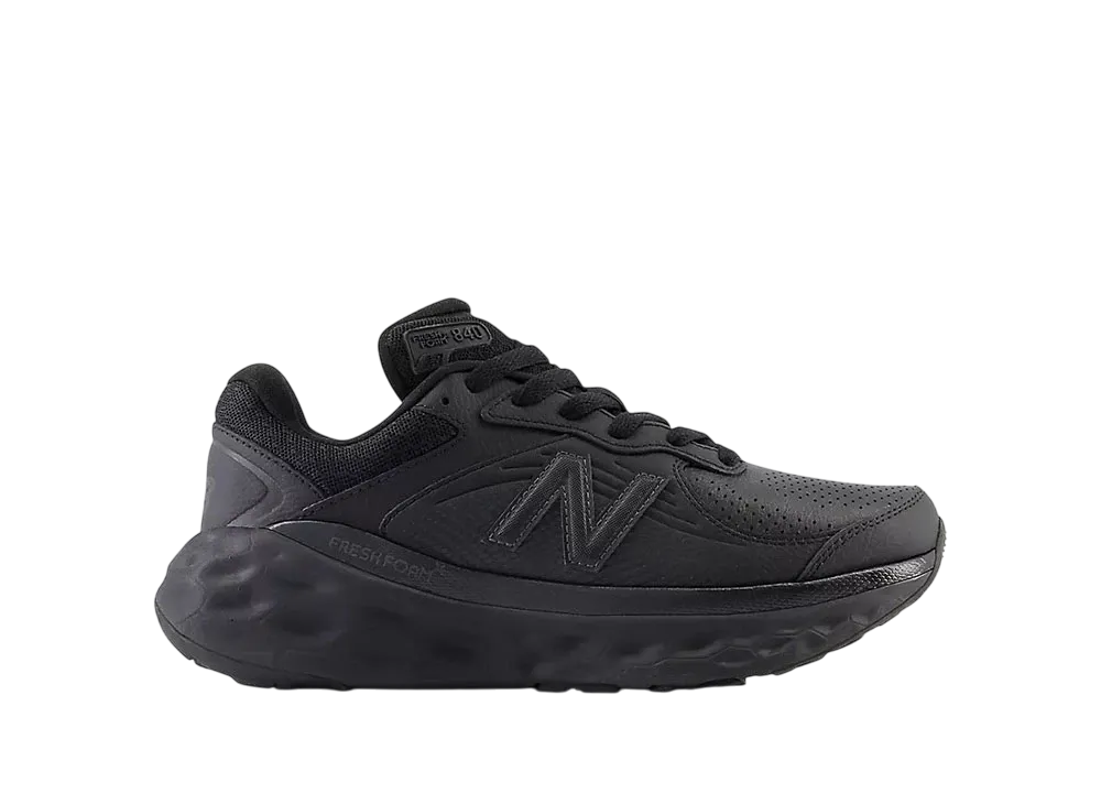 ニューバランス ウィメンズ フレッシュフォームX 840F スリップレジスタント "ブラック/ブラックトップ"