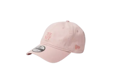 NEW ERA x The Met 9Twenty Mini Logo "Pink Rouge"