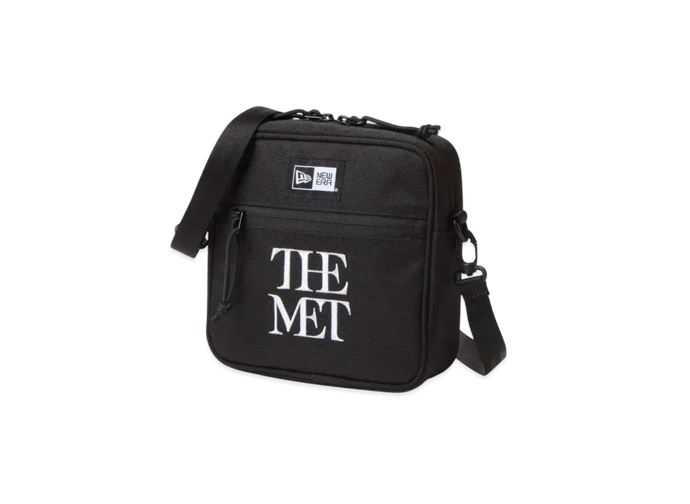 NEW ERA x The Met Square Shoulder Pouch 1.5L "Black"