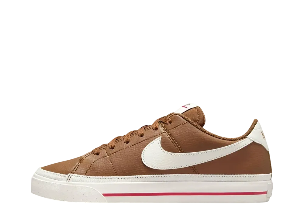 ナイキ ウィメンズ コートレガシー ネクストネイチャー "ライトブリティッシュタン/ファイヤーレッド"