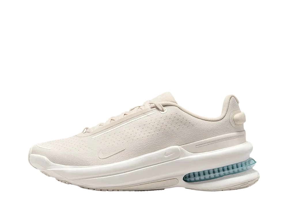 ナイキ ウィメンズ エアズーム アップターン SC "ライトオールウッドブラウン/デニムターコイズ/ファントム"