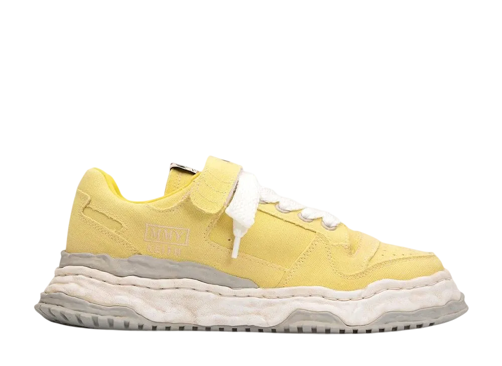 メゾンミハラヤスヒロ キース OG ソール ガーメントダイ キャンバス ロートップ スニーカー "イエロー" (A14FW710)