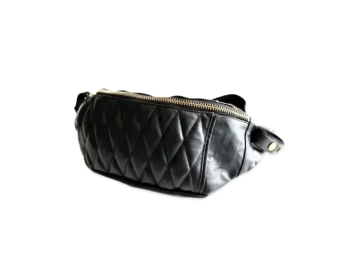 Schott Quilting Body Bag "Black/Gold"