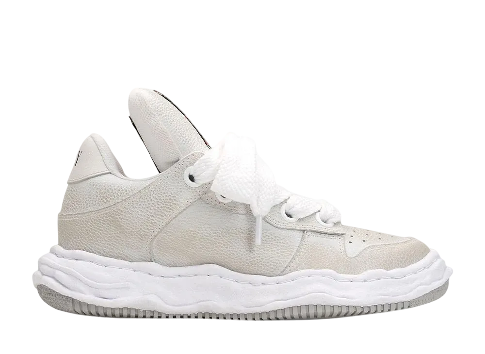 メゾンミハラヤスヒロ ウェインパファー OG ソール ブラッシュシュリンクレザー ロートップ スニーカー "ホワイト" (A14FW732)