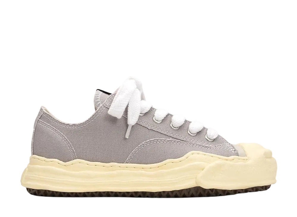 メゾンミハラヤスヒロ ハンク VL OG ソール キャンバス ロートップ スニーカー "グレー" (A09FW734)