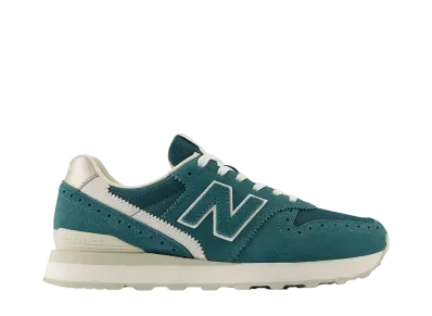 New Balance Women's 996TV2 "New Spruce/Timber Wolf/Light Gold Metallic"