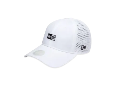 NEW ERA Golf Women's 9Twenty Long Visor Laser Perforated Mini Box Logo "White"