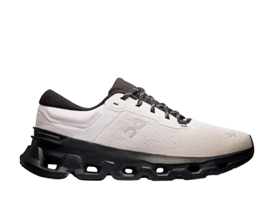 On Cloudflyer 5 "Wolf/Black"