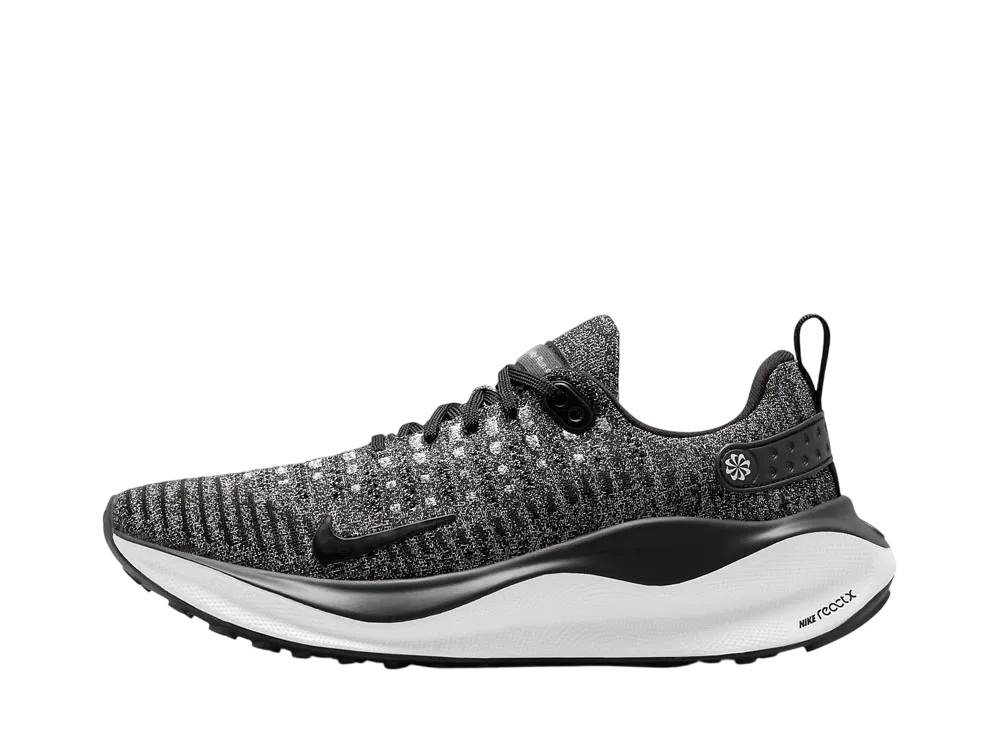 ナイキ ウィメンズ インフィニティラン4 "ブラック/ホワイト/ブラック"