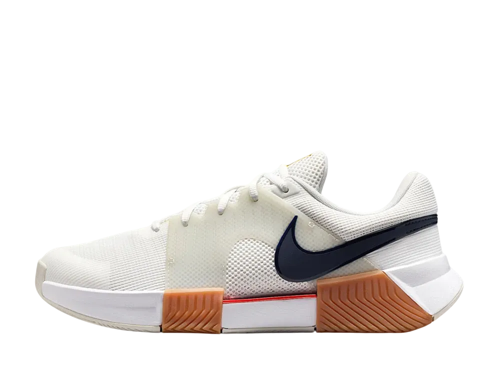 ナイキ ズーム GPチャレンジ1 "サミットホワイト/ライトボーン/ユニバーシティレッド/バイナリーブルー"