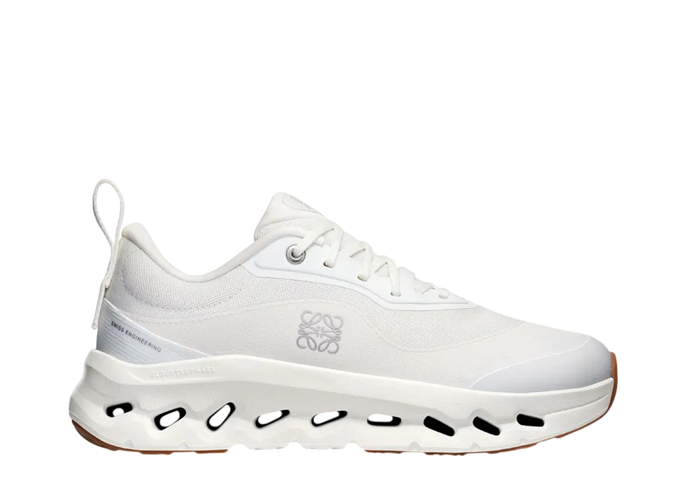 ロエベ × オン ウィメンズ クラウドティルト2.0 "オールホワイト"