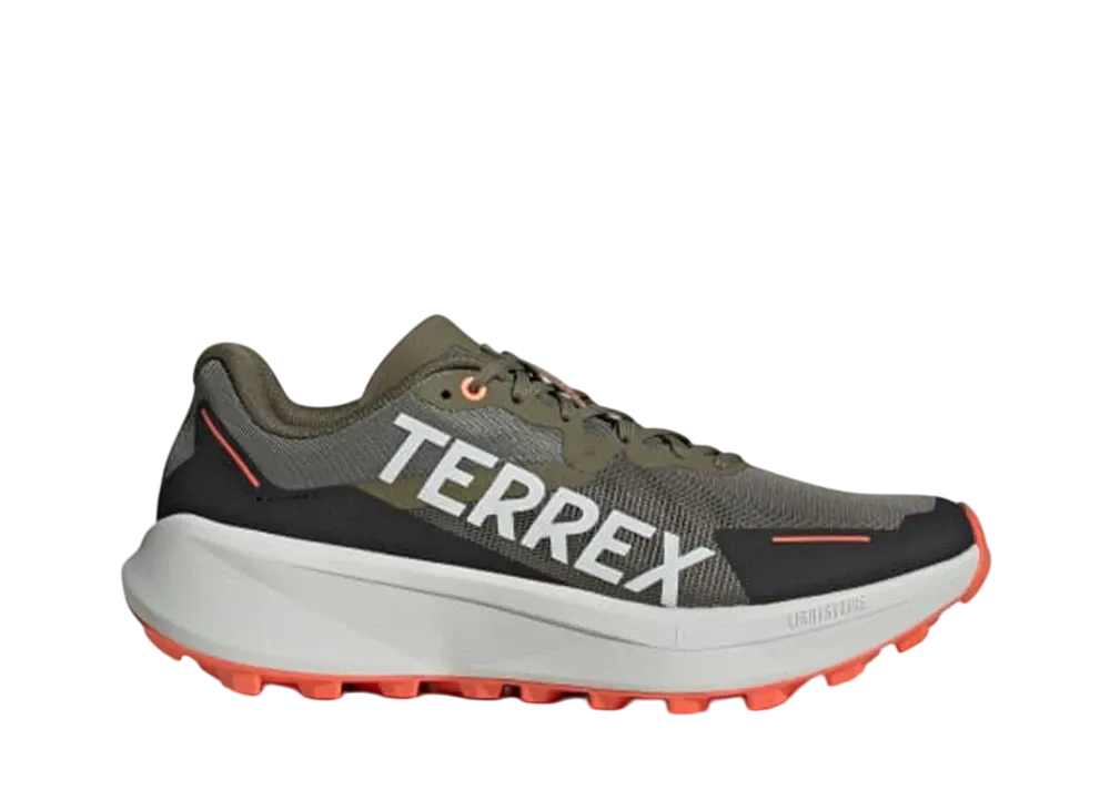 アディダス テレックス アグラヴィック3 トレイルランニング "オリーブストレータ/グレーワン/コアブラック"