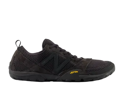 ニューバランス MT10 "ブラック/キャッスルロック"