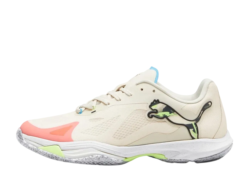 プーマ ヴァンテージ ニトロ フォーエバー ベター "アルパインスノー/ファストイエロー"