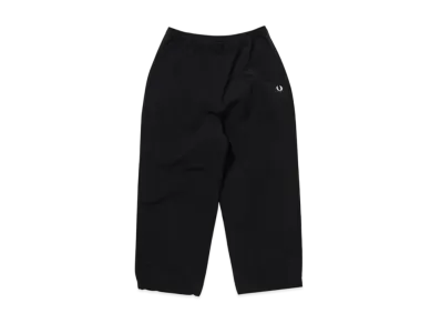 BEAMS x FRED PERRY Shell Pants "Black"