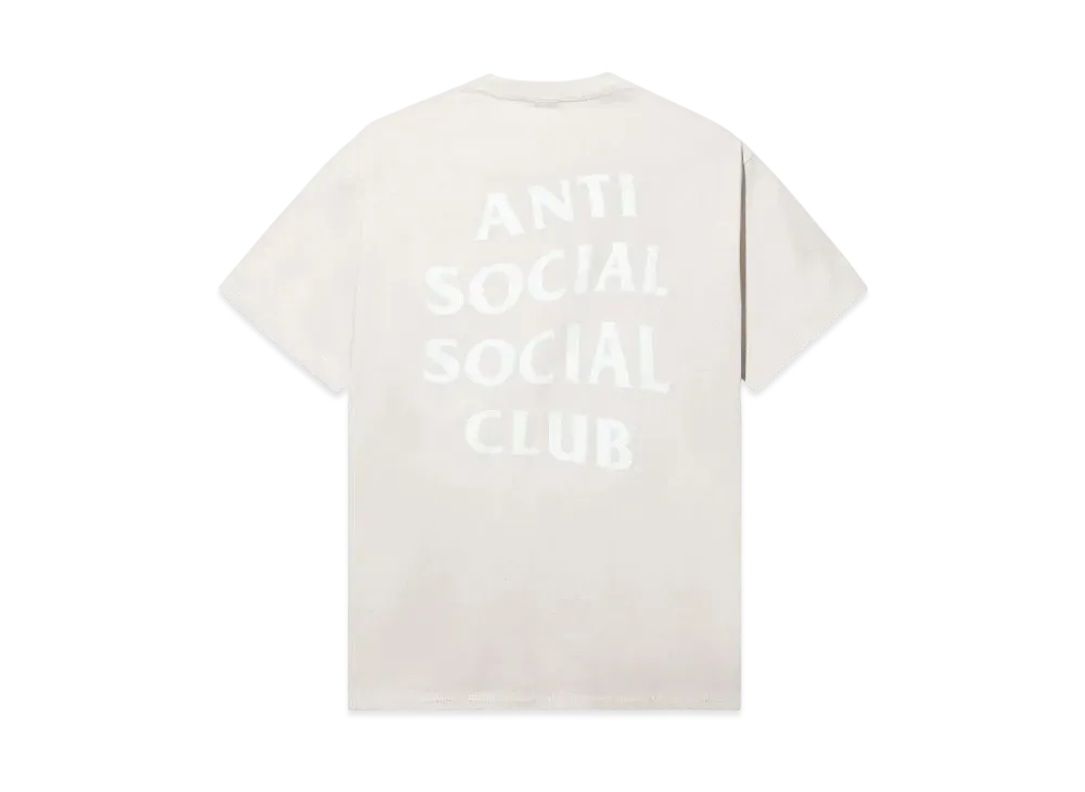 ANTI SOCIAL SOCIAL CLUB Major #1 Tear Into Silence Seasonal Mind Games Tee "Light Sand"