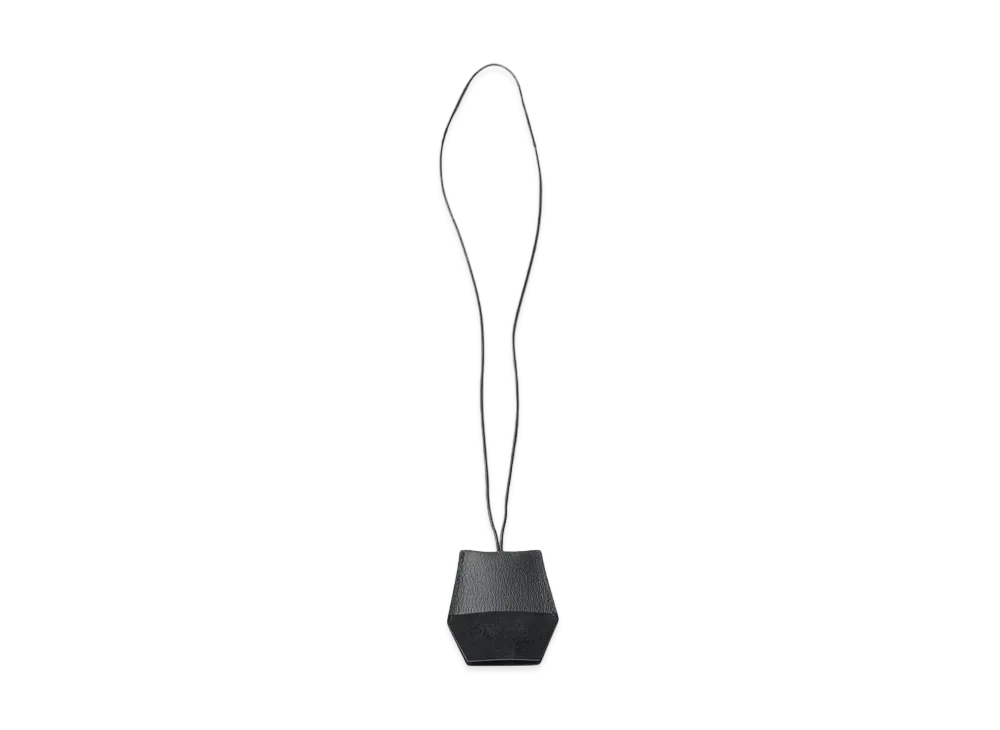 SEDAN ALL-PURPOSE Clochette 'Small Bell' "Double Black"
