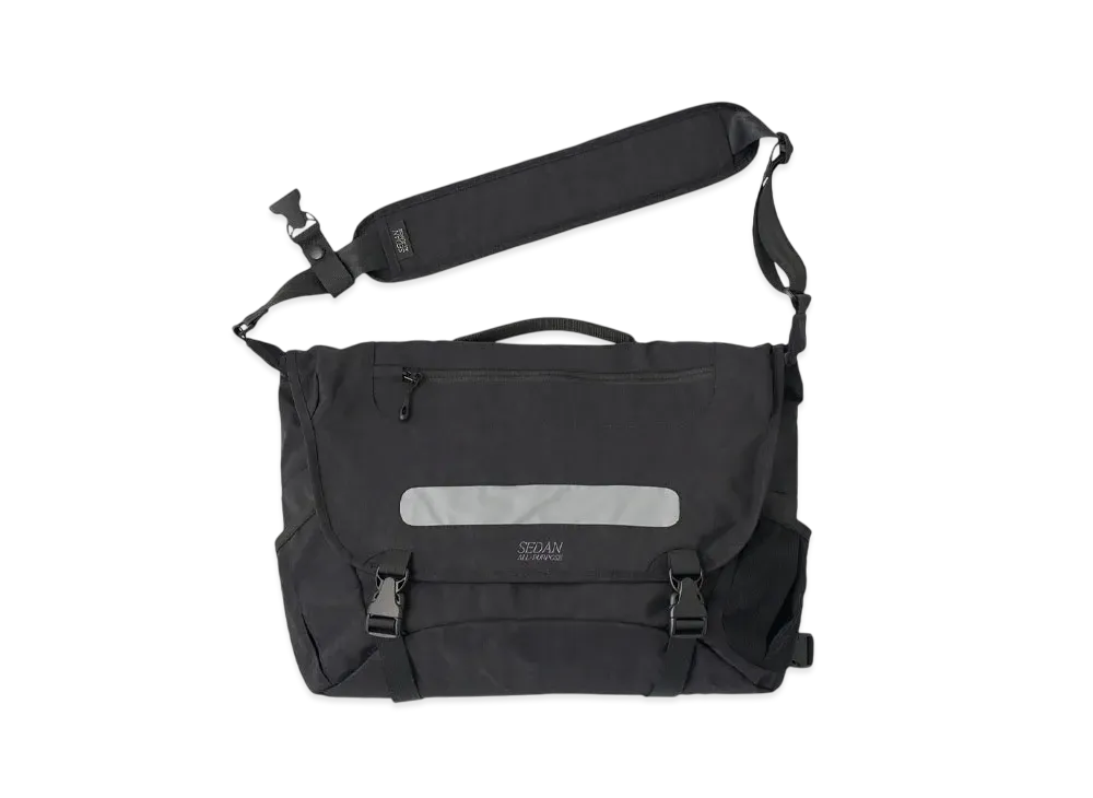 SEDAN ALL-PURPOSE Overdyed Nylon Messenger Bag "Black"