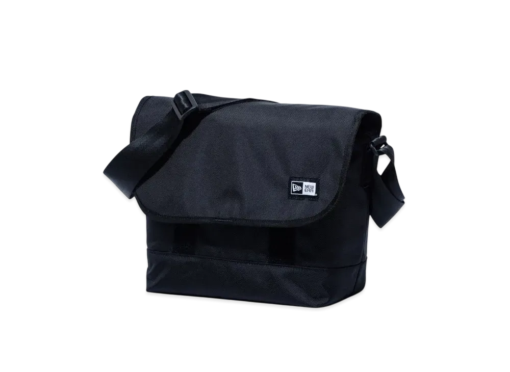 NEW ERA Shoulder Bag 9L "Black"