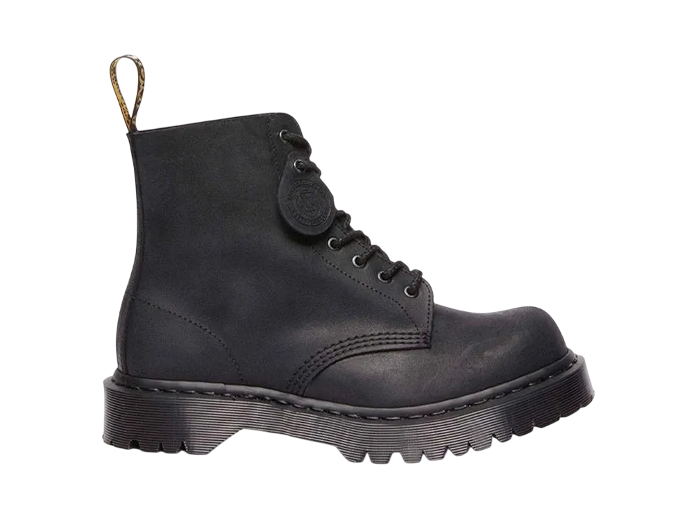 Dr.Martens MIE 1460 8-Eye Boots "Black"
