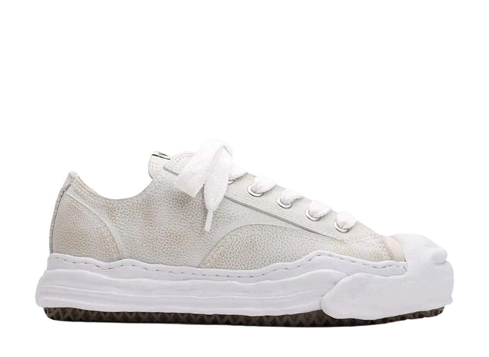 メゾンミハラヤスヒロ ハンク OG ソール ブラッシュド シュリンク レザー ロートップ スニーカー "ホワイト" (A14FW743)