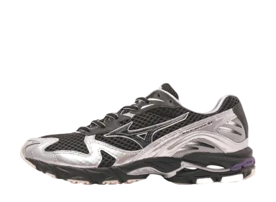 ミズノ ウェーブライダー10 "ブラック/ブラック/シルバー"