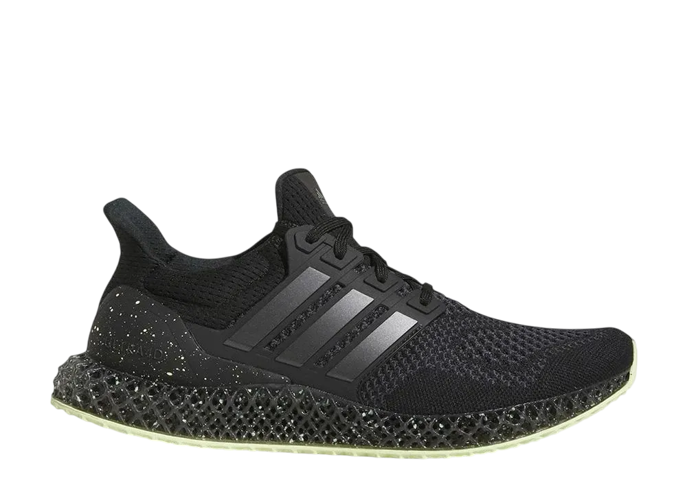 アディダス ウルトラ 4D "コアブラック/コアブラック/カーボン"