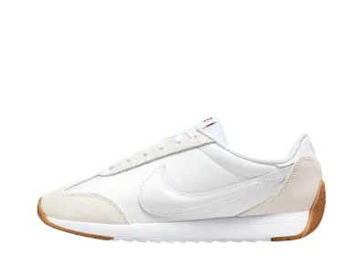 Nike Women's Pacific "White/Safety Orange/Gum Light Brown/White"