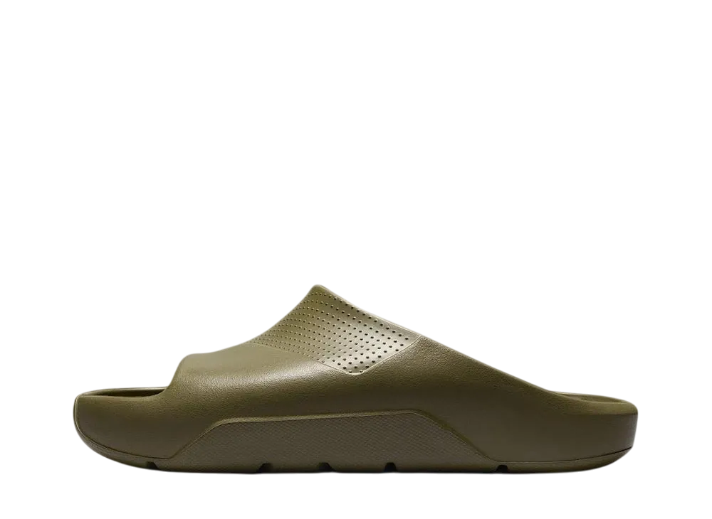 ナイキ ウィメンズ ジョーダン ポスト "ミディアムオリーブ"