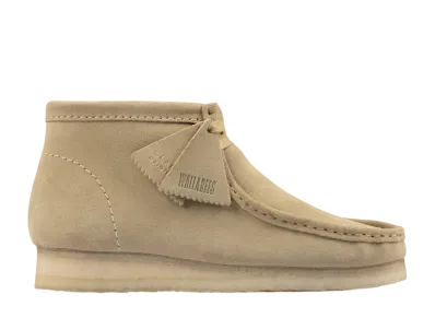 クラークス ワラビー ブーツ "メープルスウェード"